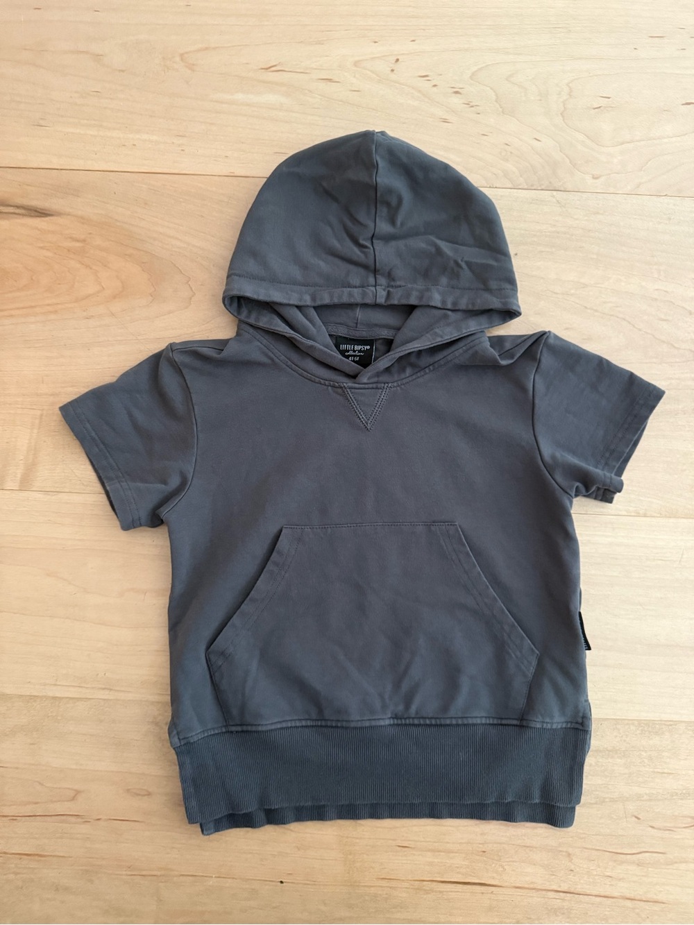 Little bipsy top